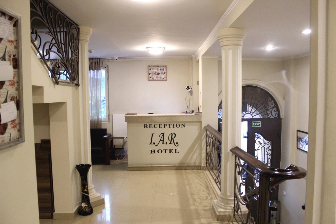 Iar Hotel Batumi Esterno foto
