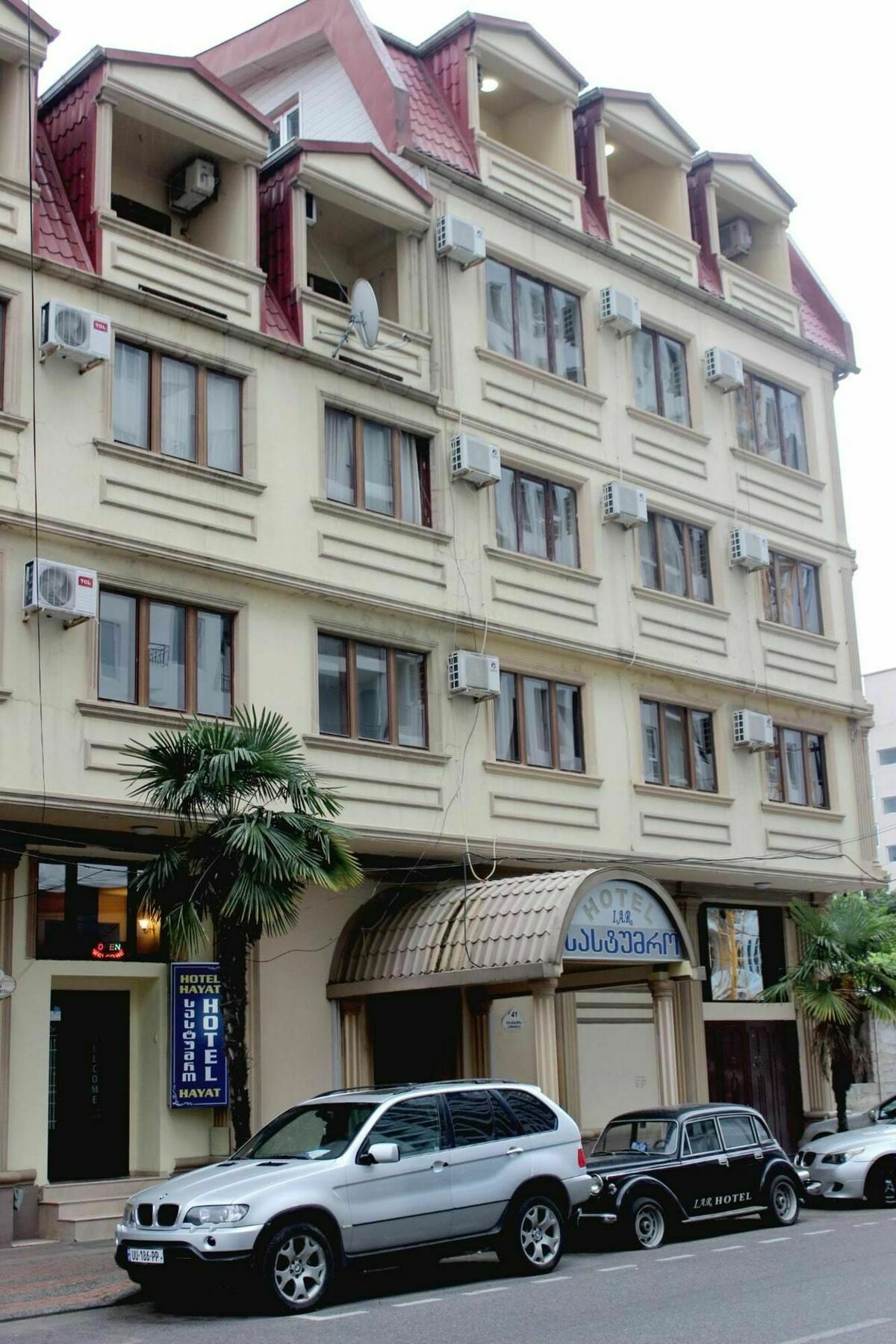 Iar Hotel Batumi Esterno foto